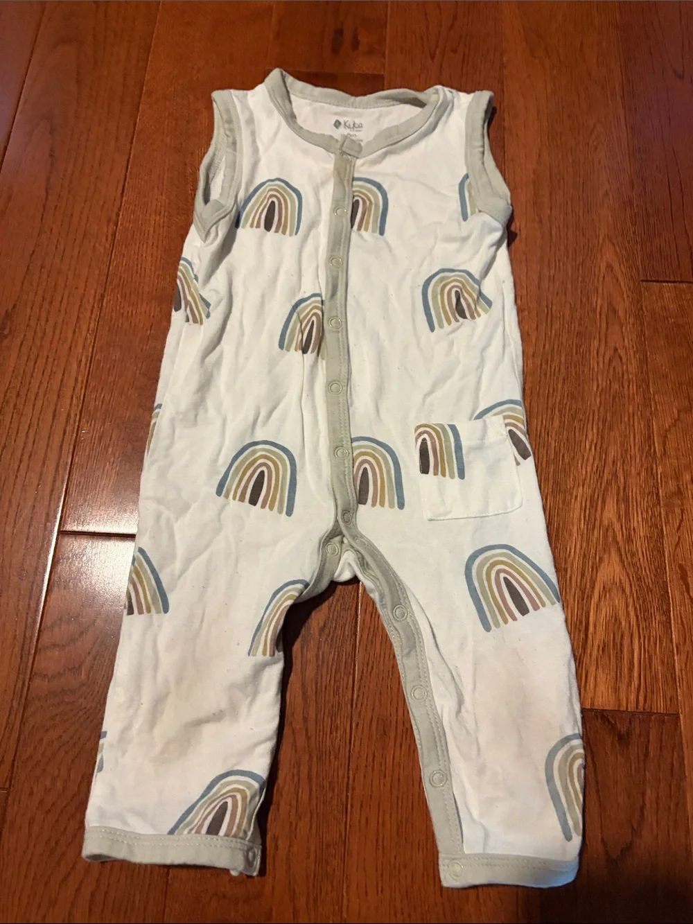 Kyte baby sleeveless snap romper, aloe rainbow, 3-6 months